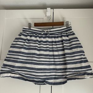 Gap skirt